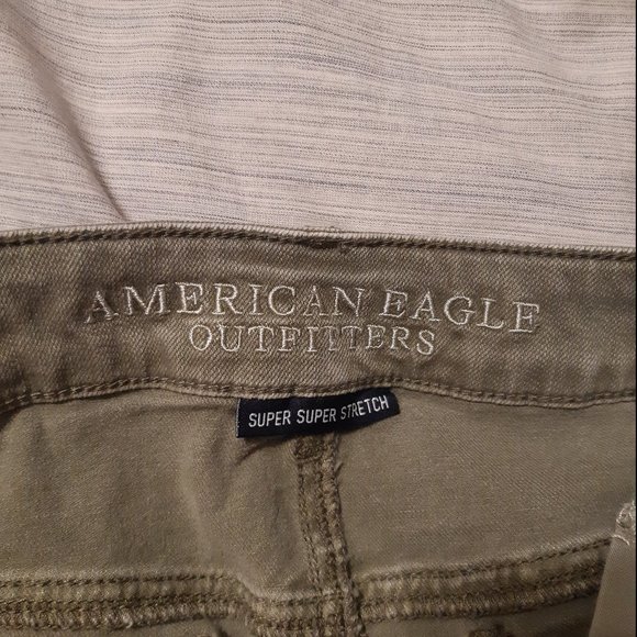 American Eagles Hi-Rise shortie - Picture 3 of 4